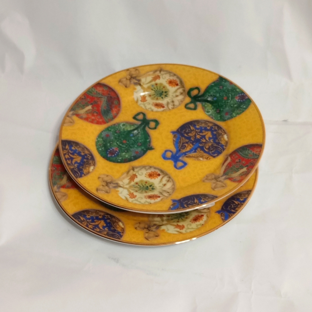 Decorative ornament plates